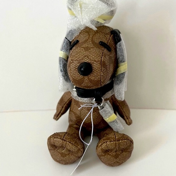 New Coach X Peanuts Snoopy Collectible Bag Charms - Picture 2 of 5